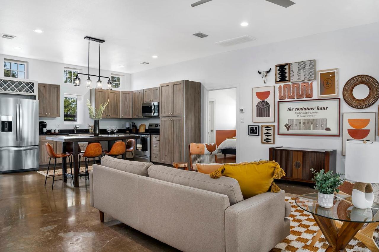 Villa Container Haus Pet Friendly With Cowboy Pool Fredericksburg Exterior foto