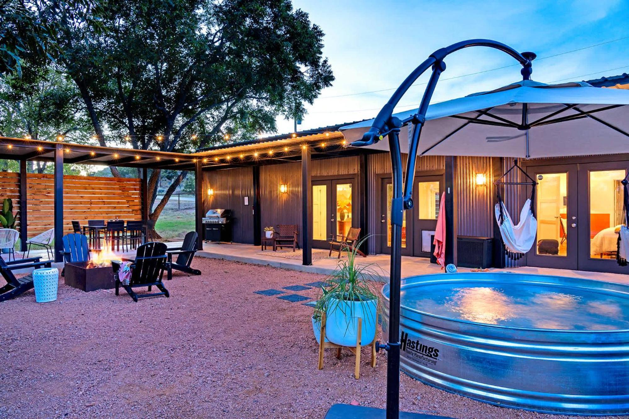Villa Container Haus Pet Friendly With Cowboy Pool Fredericksburg Exterior foto
