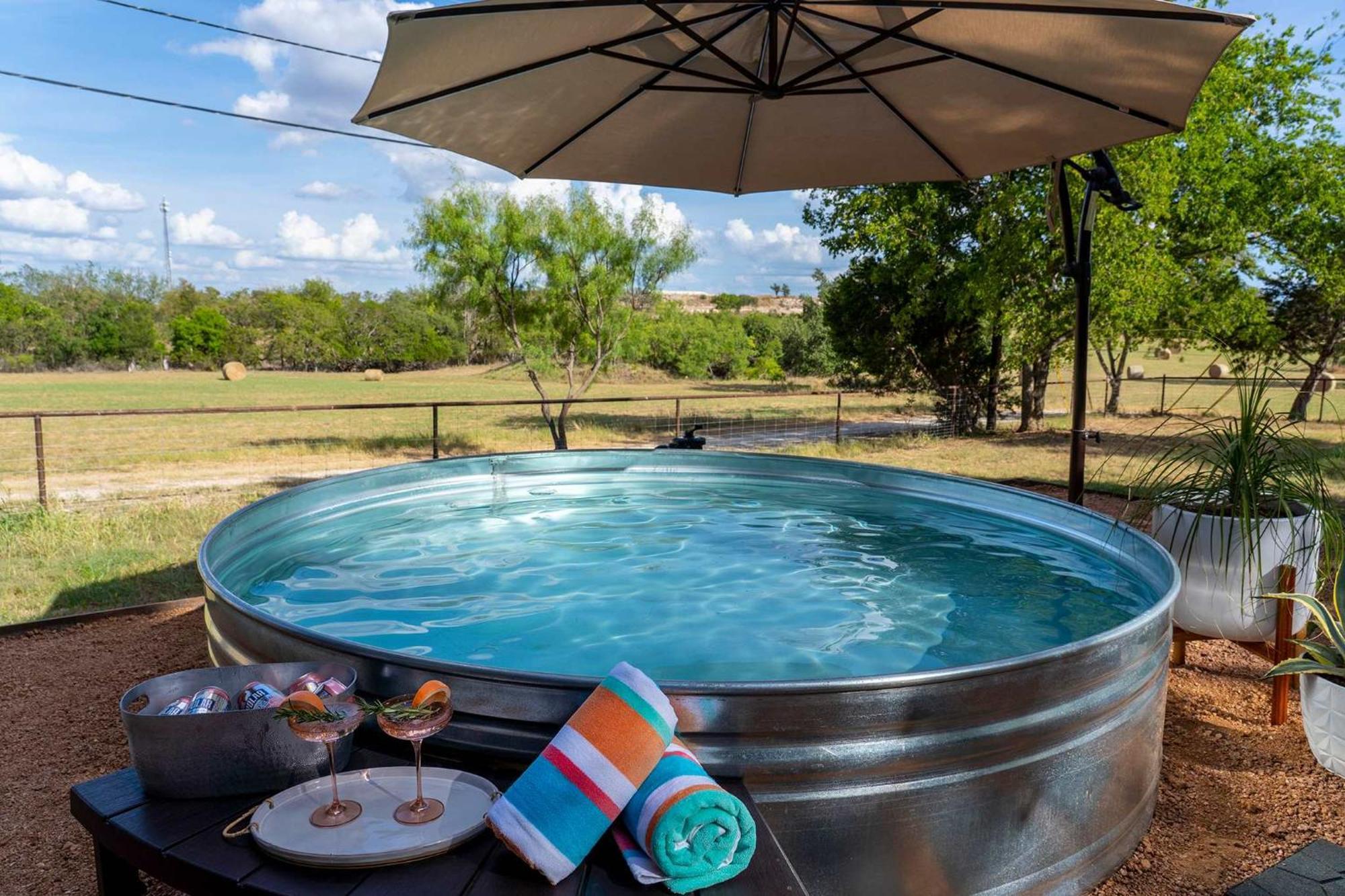 Villa Container Haus Pet Friendly With Cowboy Pool Fredericksburg Exterior foto